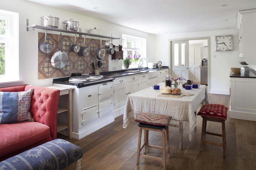 Kitchen in Gogwell House Tiverton - interior photograph