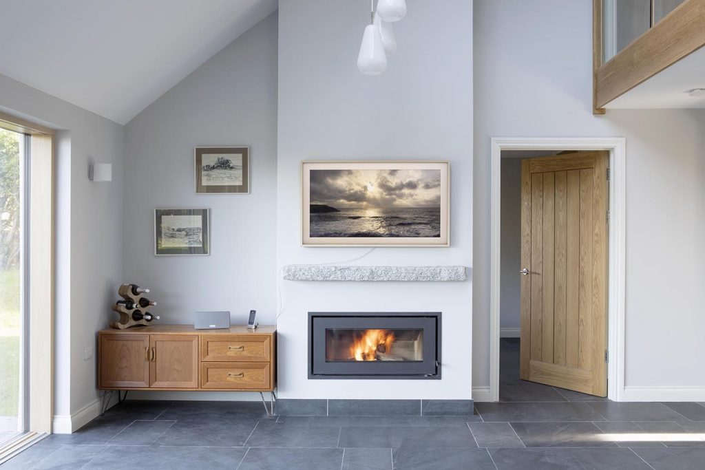 ‘Stymies’ renovated bungalow at Constantine Bay for Catje De Haas Architect