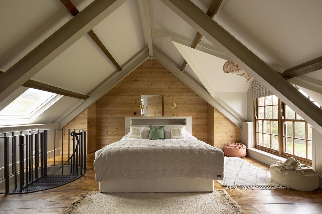 Ivy Cove, Holbeton, Devon owned by Zoe and Geoff Sayers